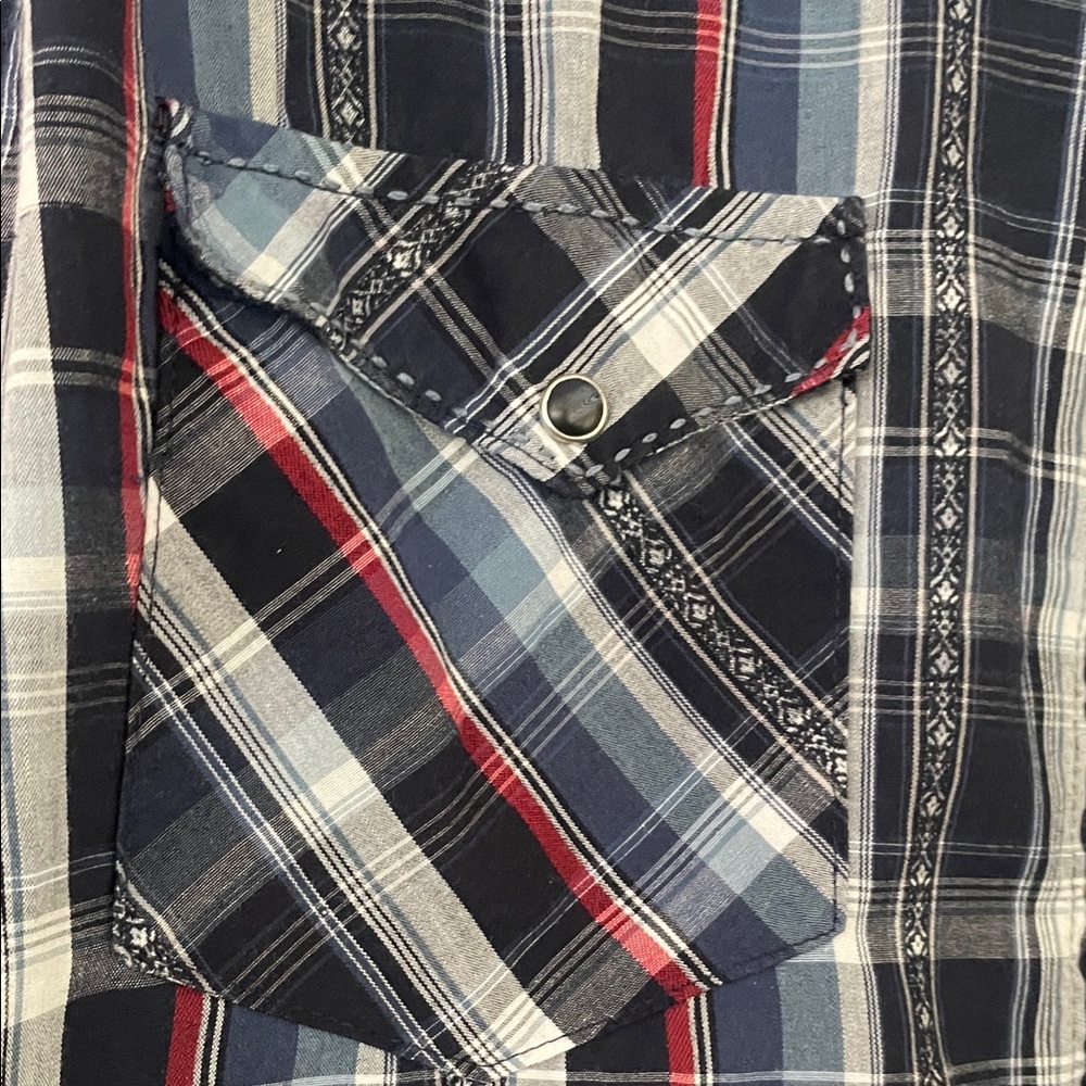 Wrangler shirt Men's Red and Blue Plaid Button Down - Picture 4 of 7